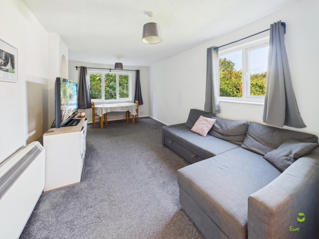 Presented by Robert at EweMove Bexleyheath and Dar