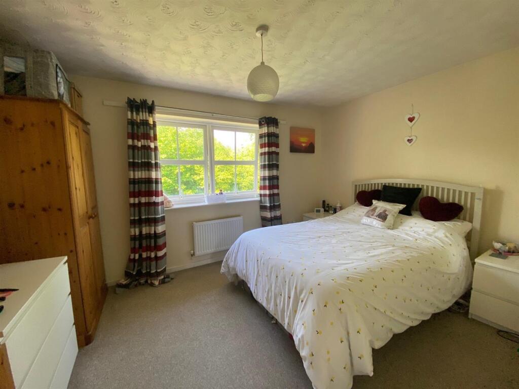 Bedroom One.jpg