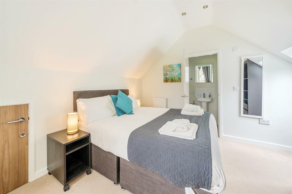 Bedroom Ensuite