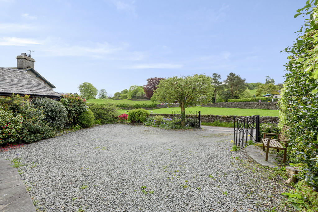 Gravelled Gated P...