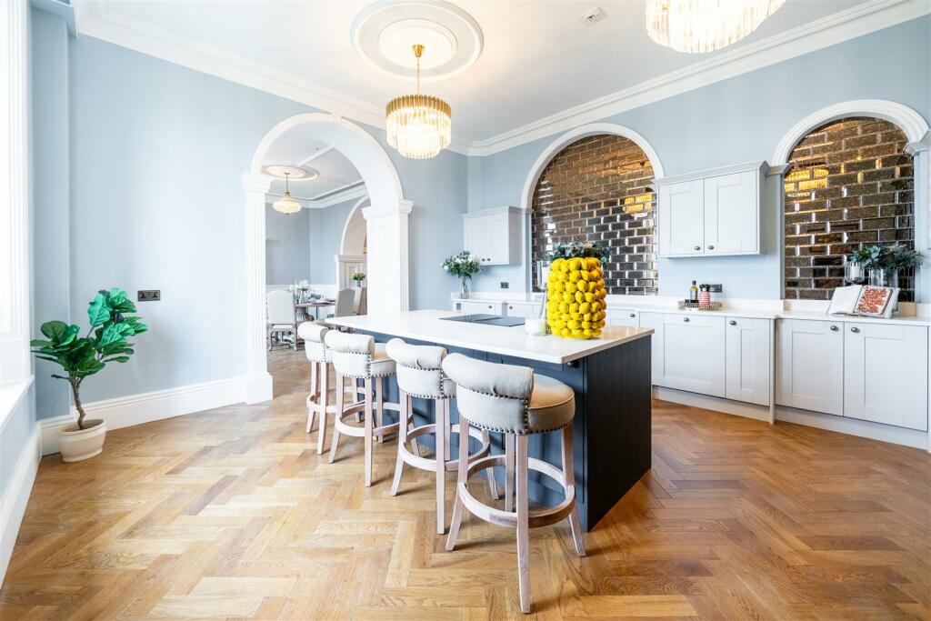 Kitchen-4.jpg