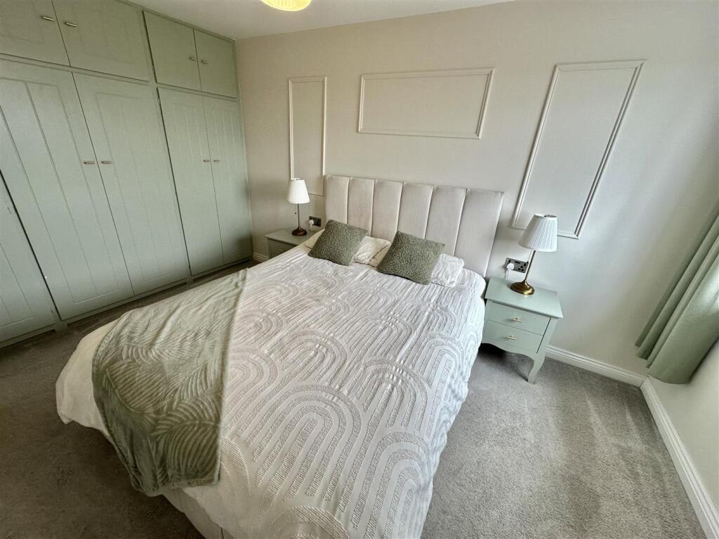 Bramleys Estate Agents - Park Avenue - Liversedge 