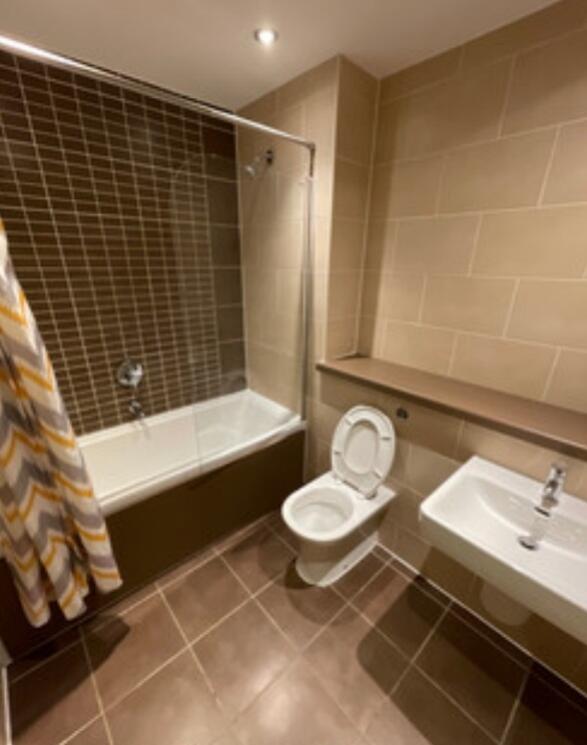 15 Gallery - Photo 2