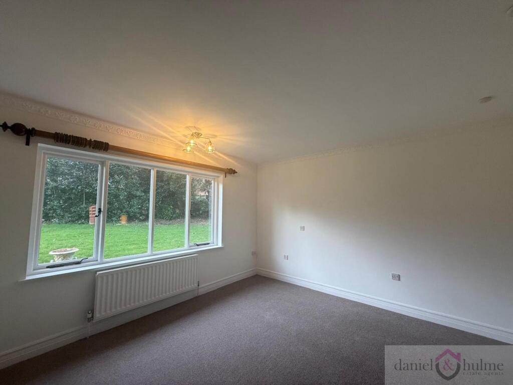 WhatsApp Image 2025-02-24 at 13.38.02 (6).jpeg