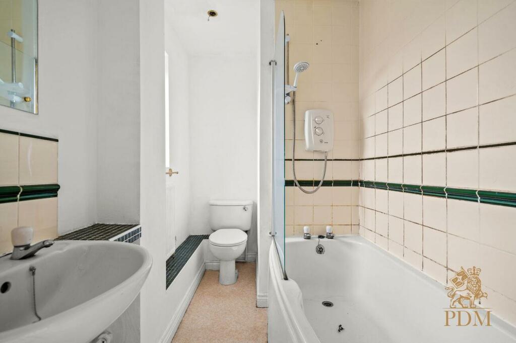 19-web-or-mls-3 COURTLAND GARDENS FINISHED EDITS-1