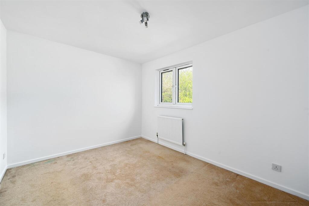 Hillcroft, Portslade, BN41 (13).jpg