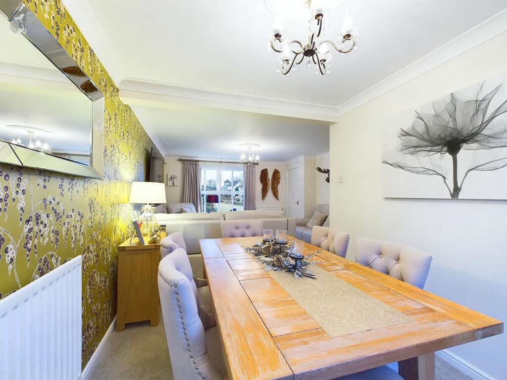 Open Plan Lounge and Dining Room