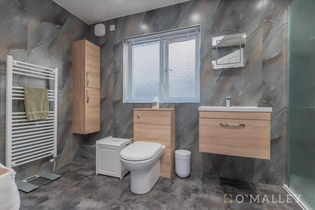Bedroom 1 En-Suite