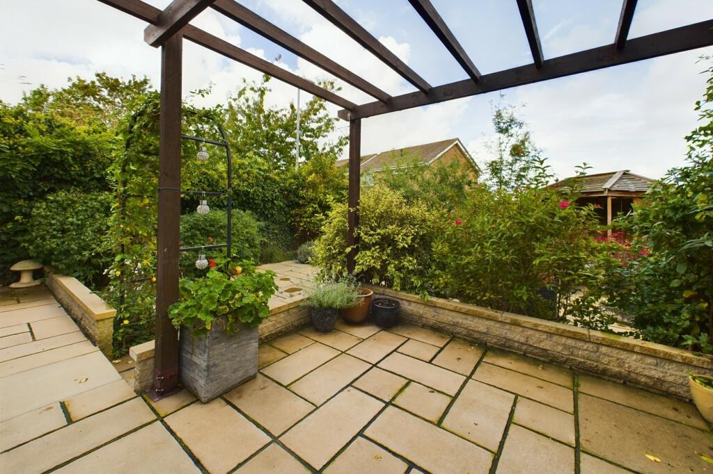 CAM02545G0-PR0264-STILL017