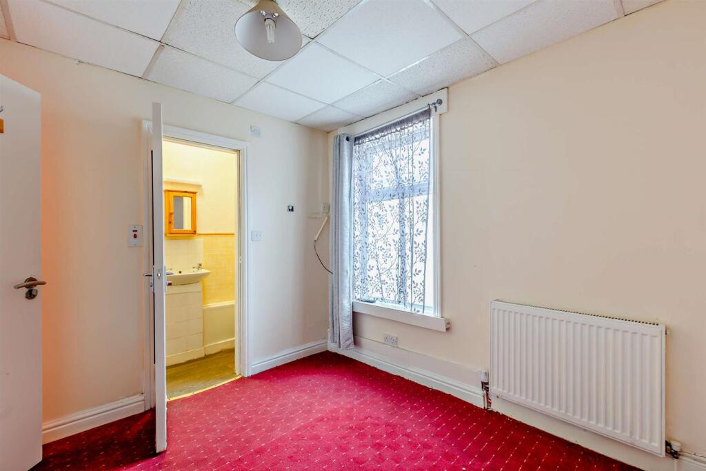 8657711-interior14-800.jpg
