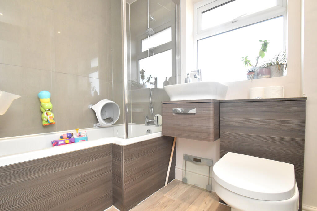 IMG_19990_13_orig...