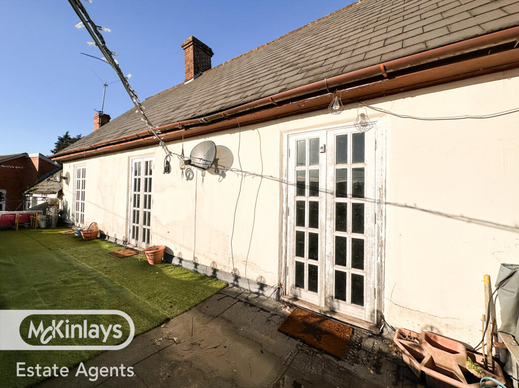 2 Bedroom Apartment for Sale in Uffculme