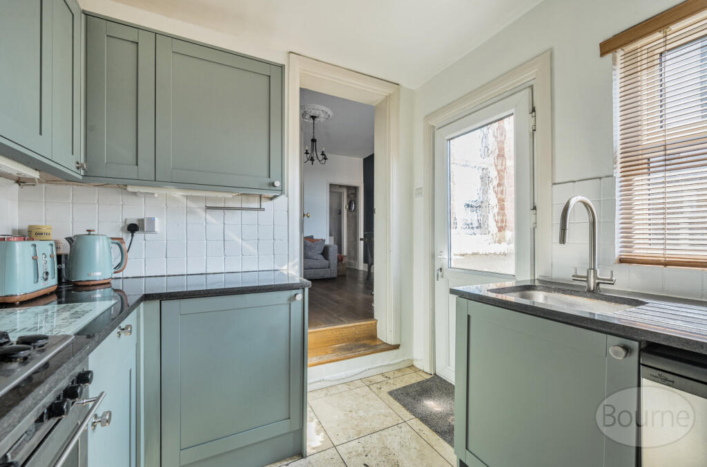 e7739bdd-be76-41f...