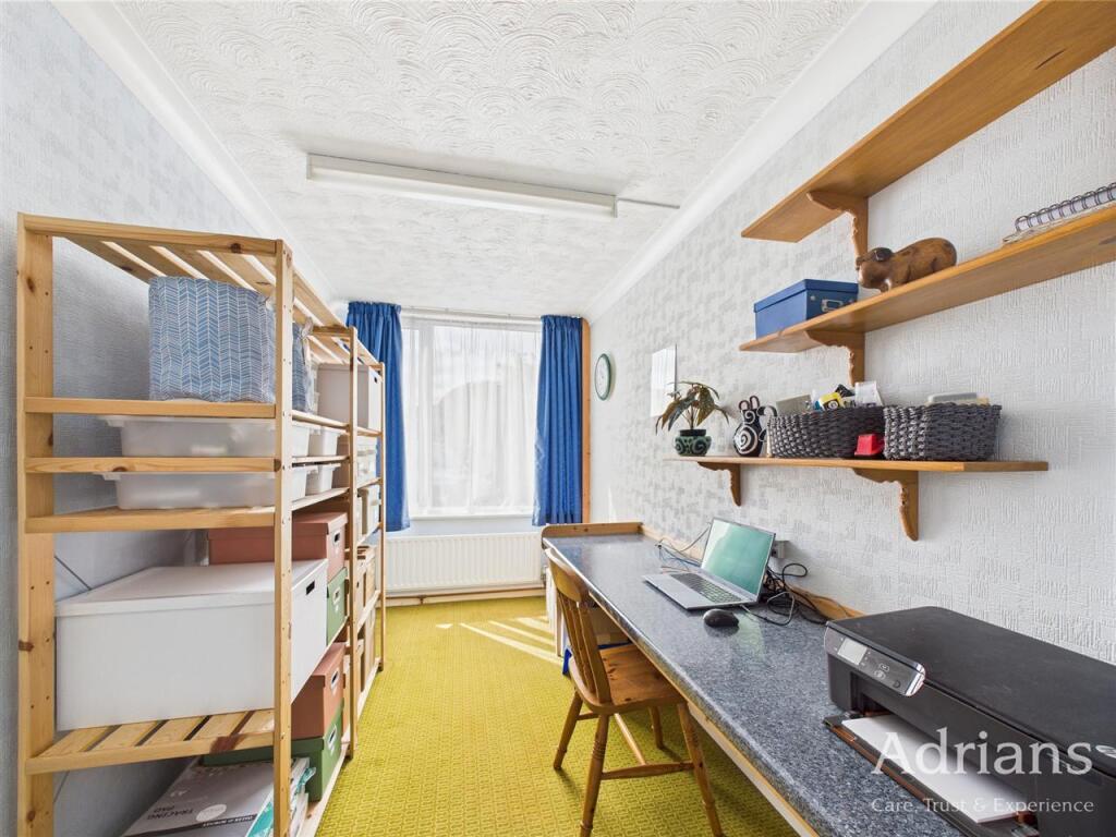 BEDROOM FIVE
