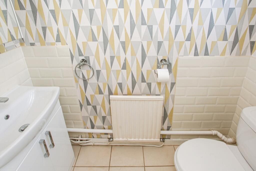 Ground Floor Wc