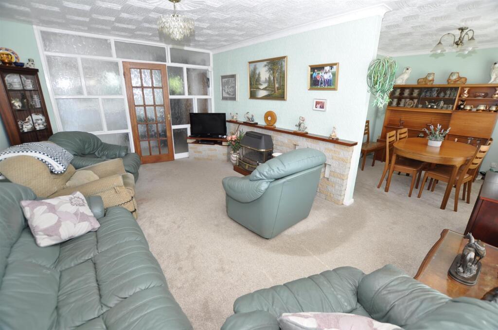 The Lounge