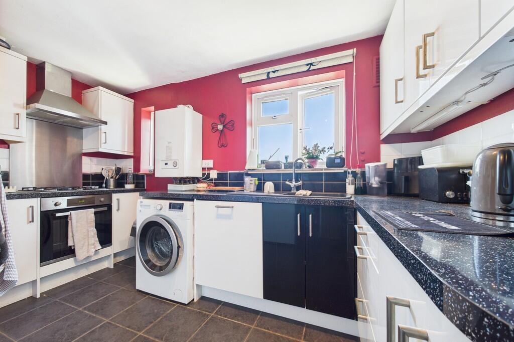 CAM01085G0-PR0600...