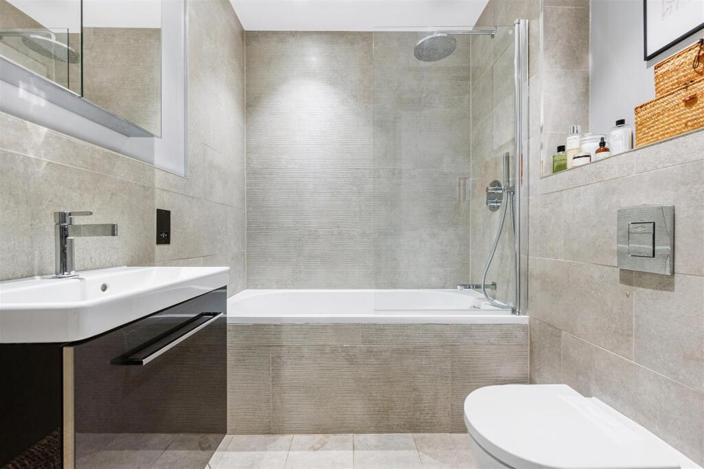 Flat 1 - 145 Avenue Road-14.jpg