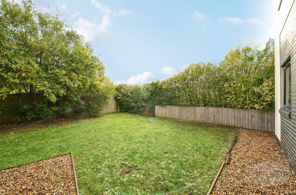 b38ba32a-a1b0-4e1...