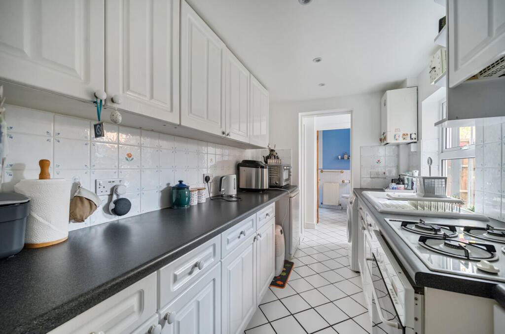 1380347-22-69145f...