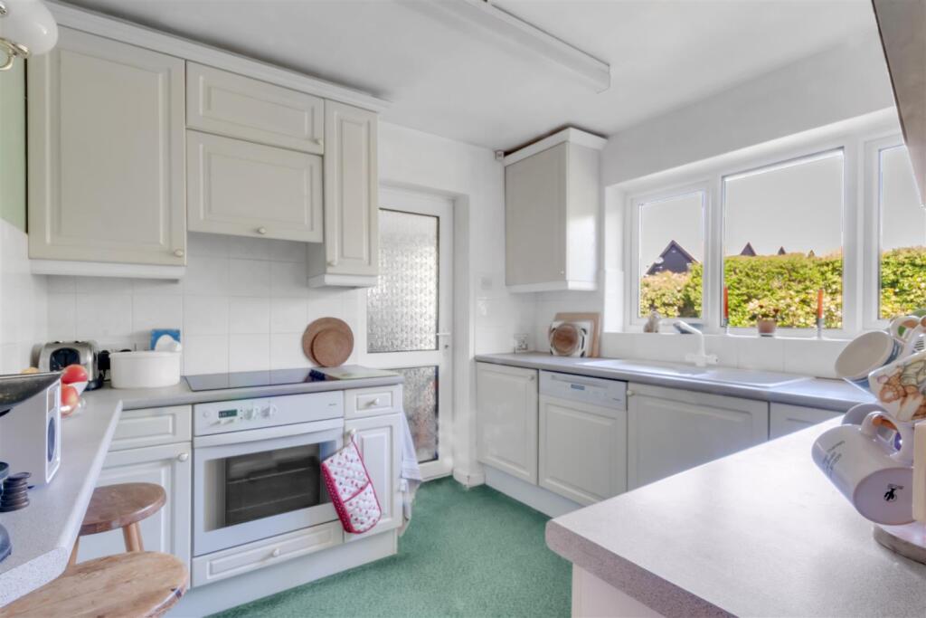 Kitchen.jpg