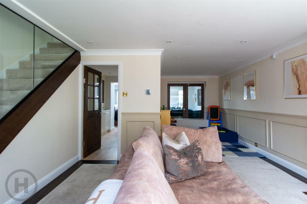 Sitting Room (3).jpg