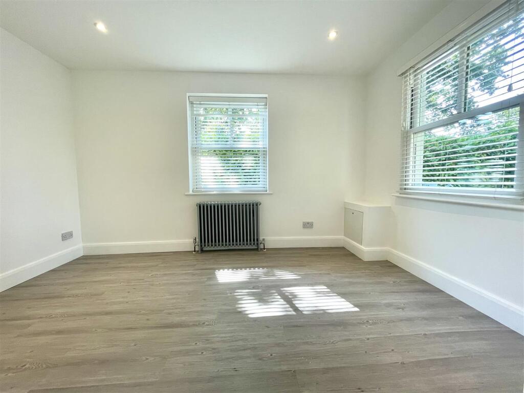 Ground Floor Bedroom / Office