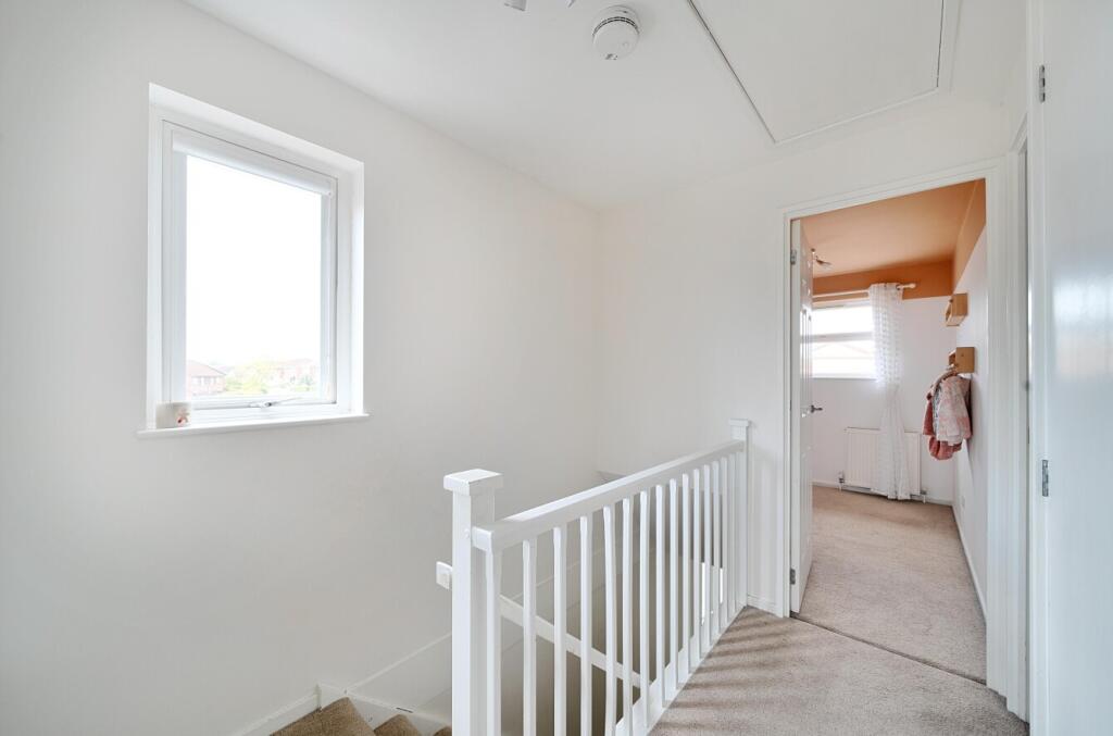 12977745682f305216c0aarw