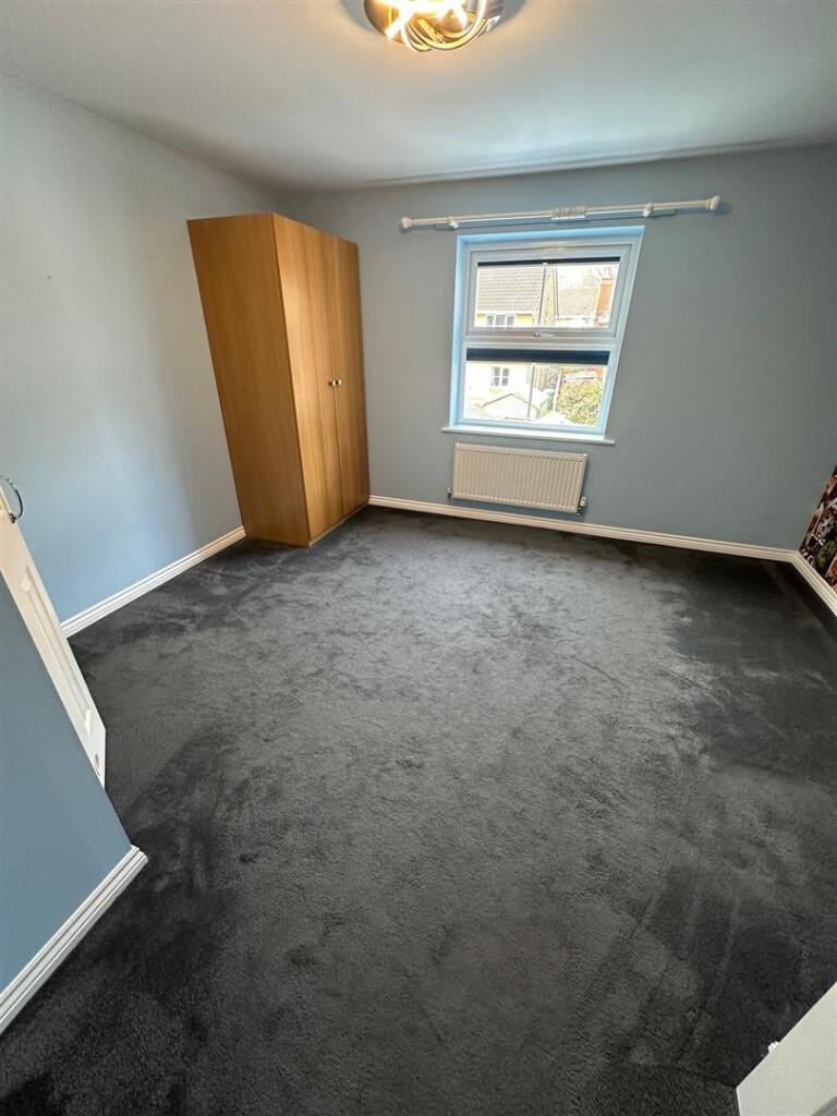 bedroom.jpg