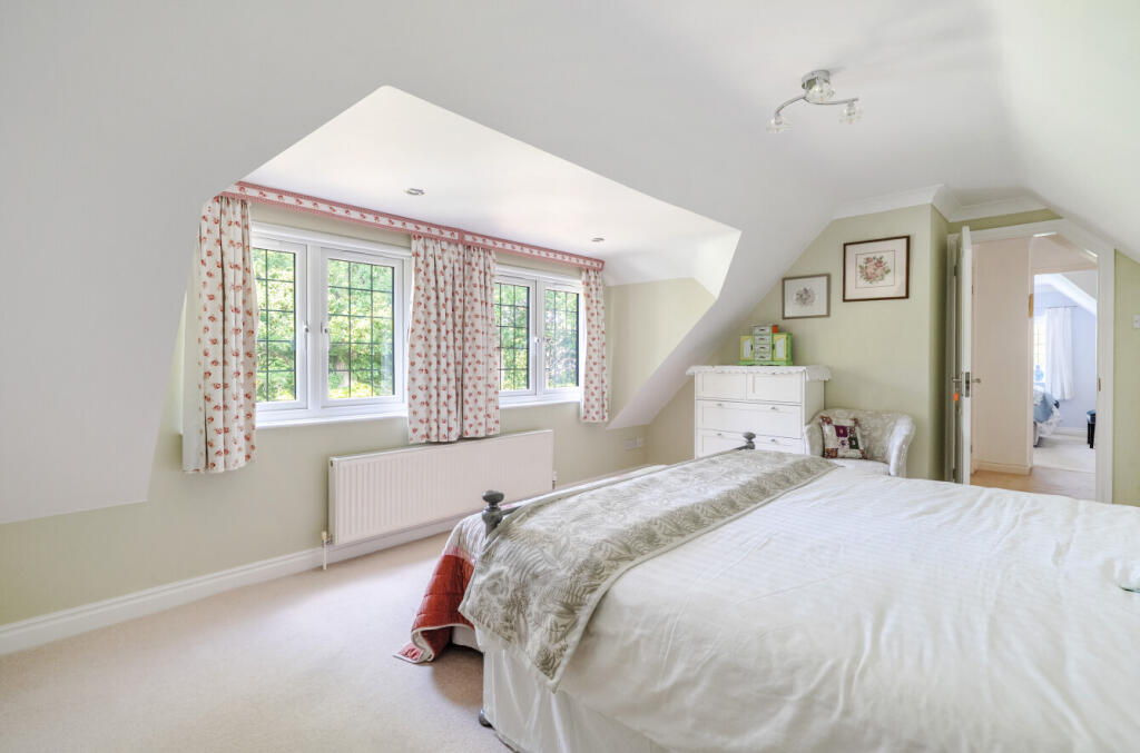 1325016-33-687536...