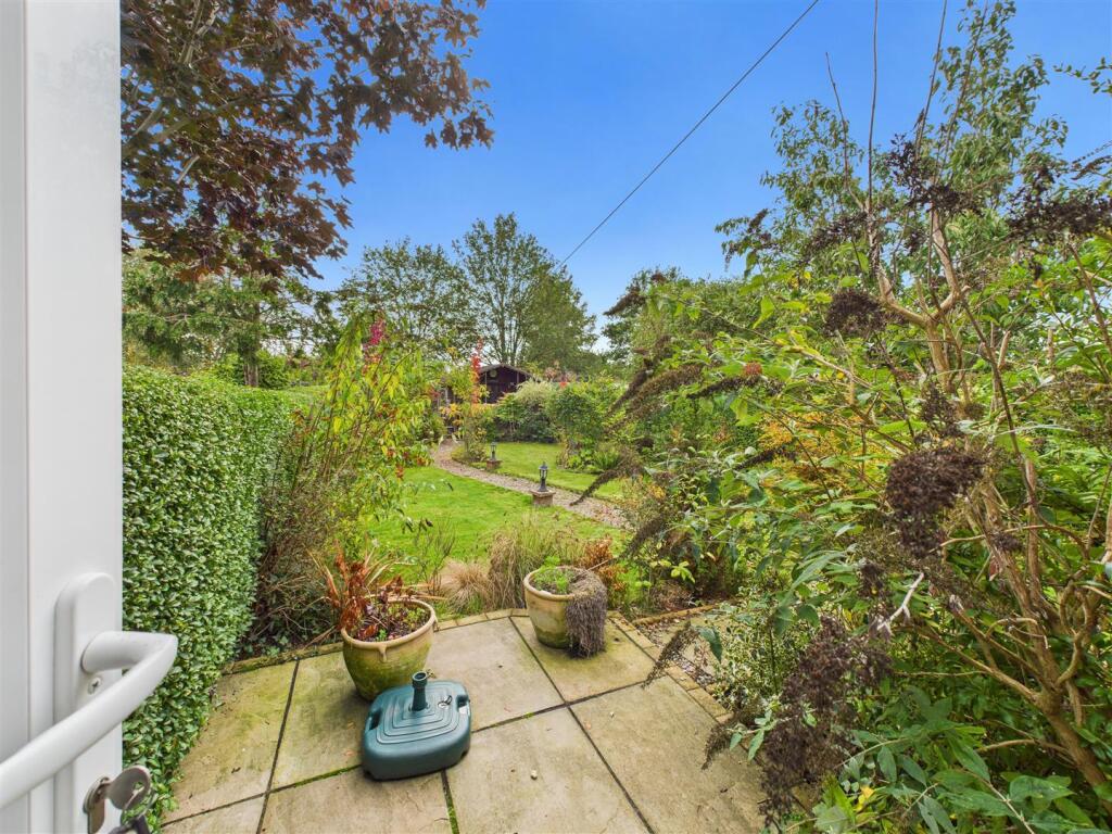 GARDEN
