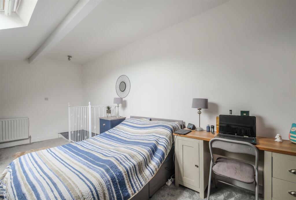 Double bedroom
