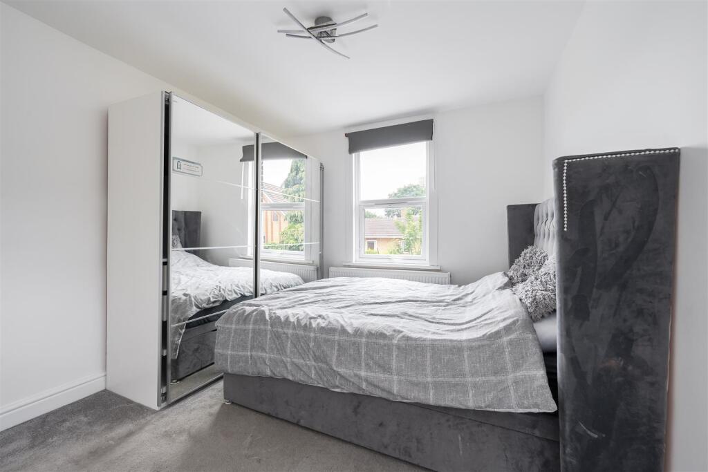 Daventry Avenue, E17