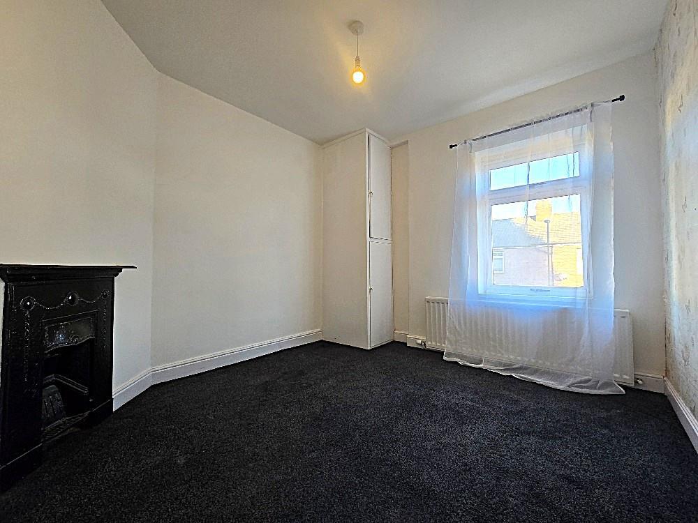 Ashmore Road, Radford - Bedroom 2 - Front