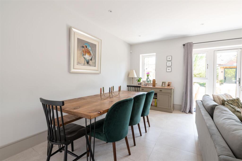 23 Saxon End, Pirton-13.jpg