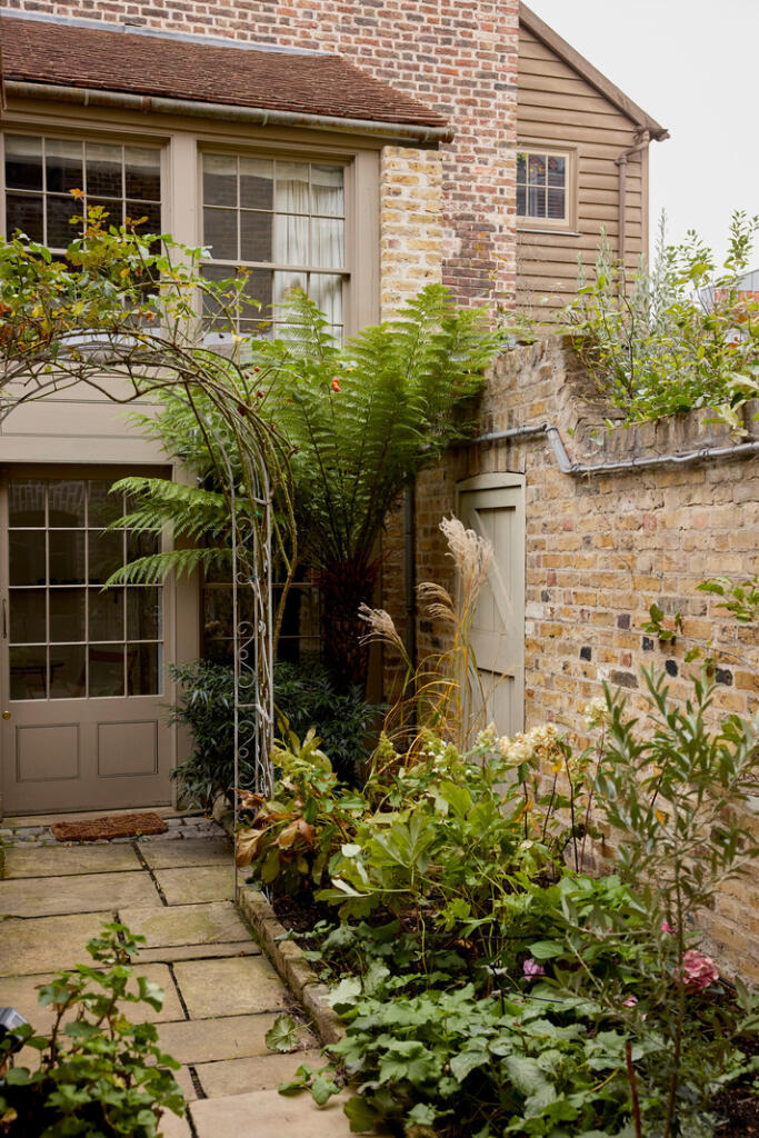 318287 - INIGO_TURNER STREET_54.JPG