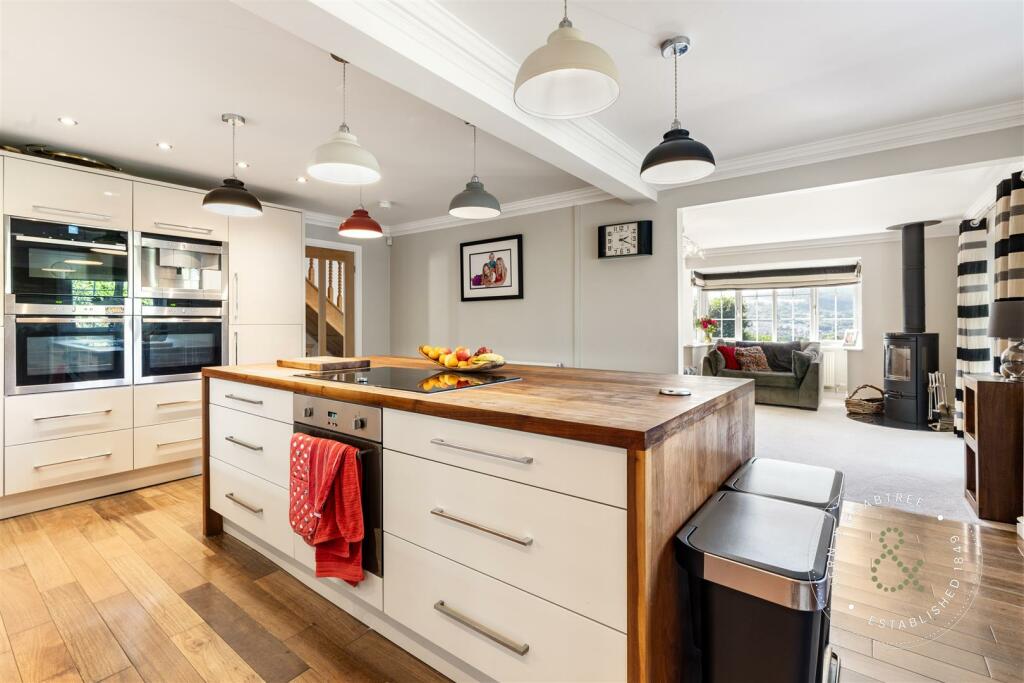 Pencoed Avenue, Int, HernCrabtree (8).jpg