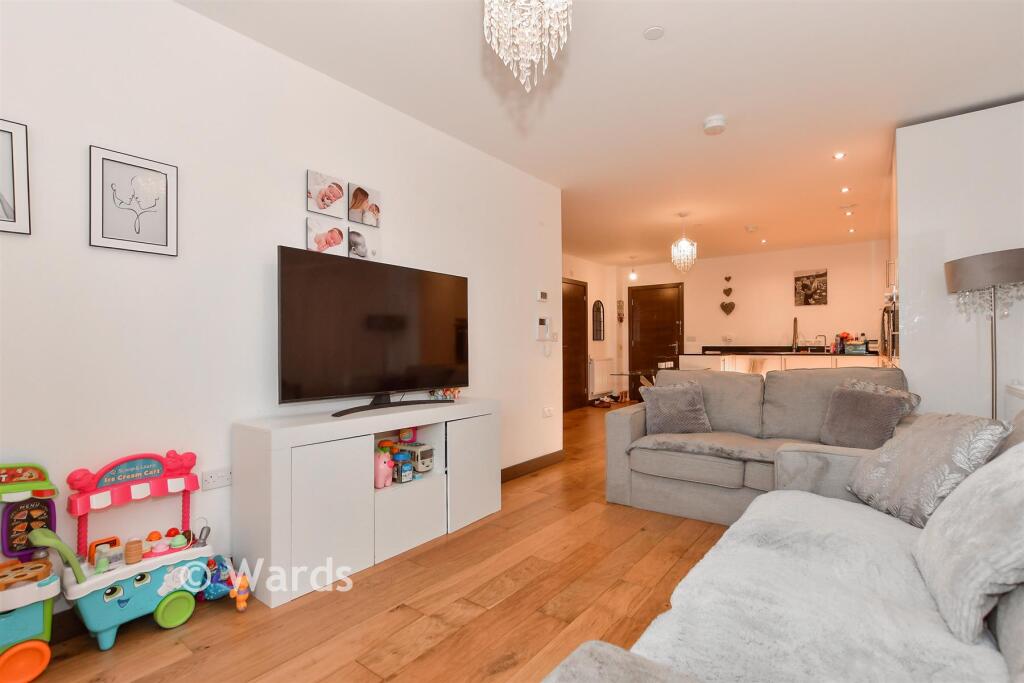 Lounge/Kitchen
