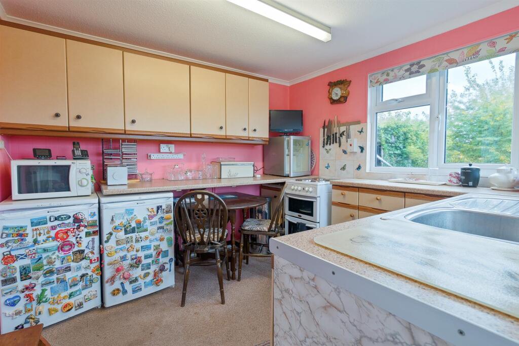 Mackenders Lane, Eccles24.jpg