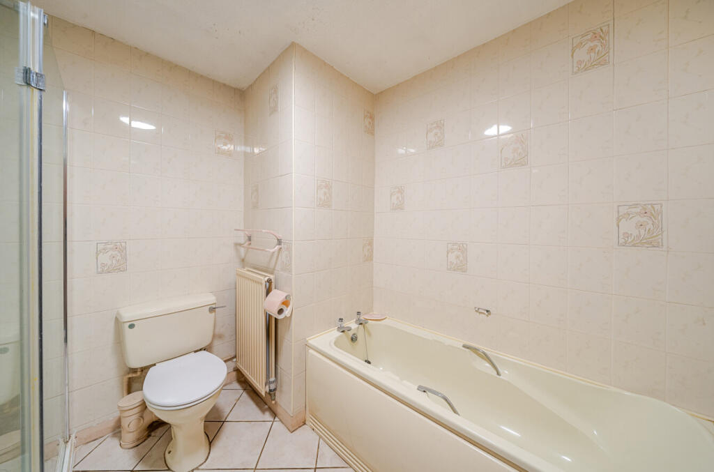 10-681cf6c84fce1-...