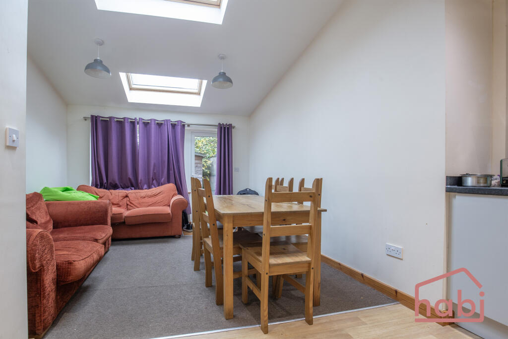 communal area 1