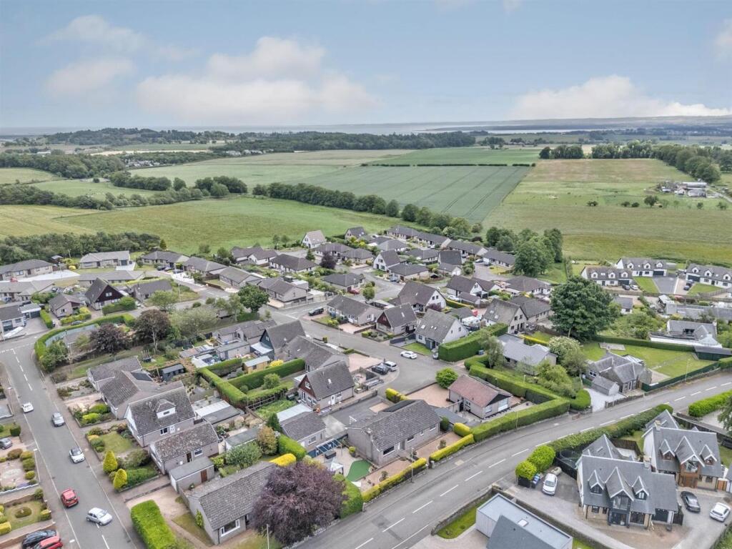 WhatsApp Image 2025-06-25 at 09.37.11 (2).jpeg