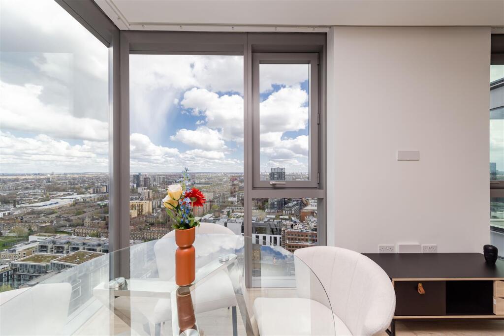 Dining area        .jpg