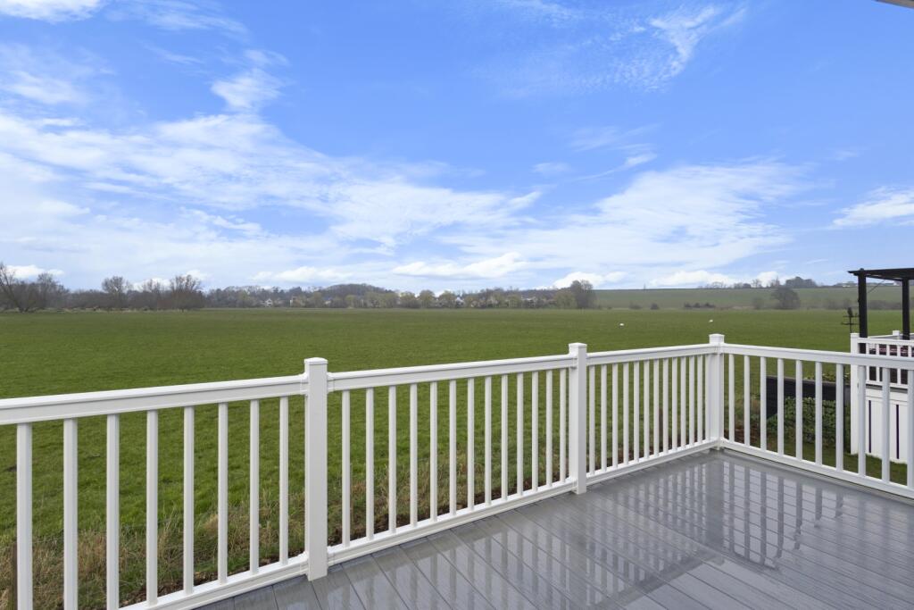 Deck &amp; View