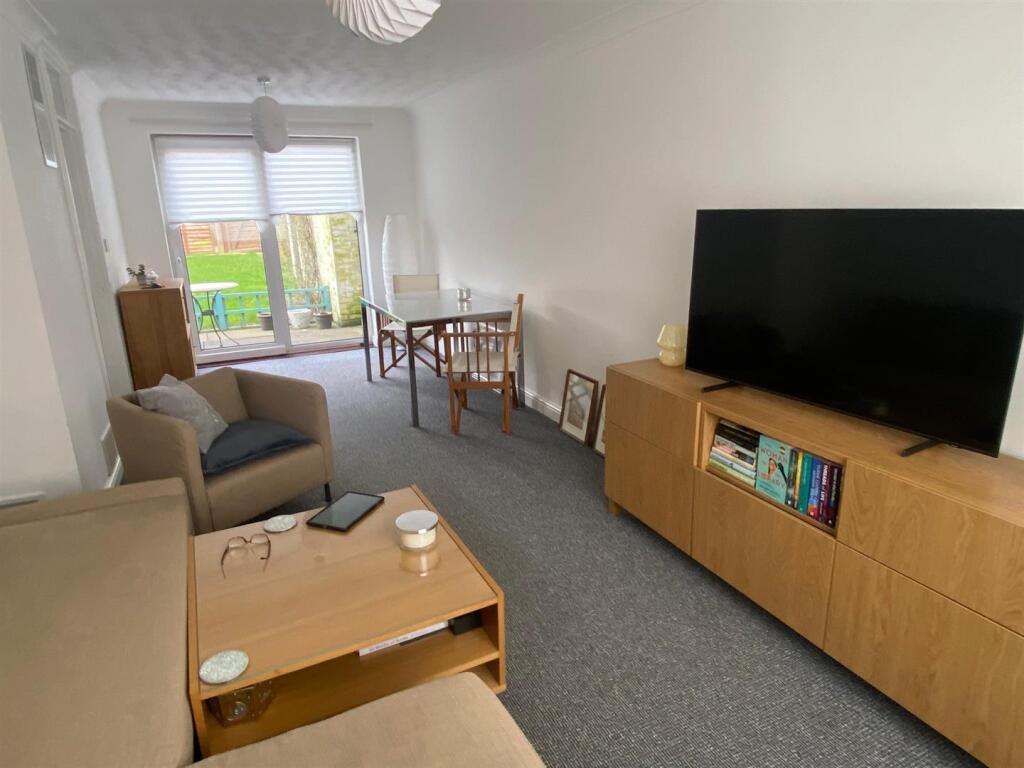 11 Coleridge Walk, Daventry