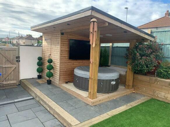 Shed/Hot Tub Area