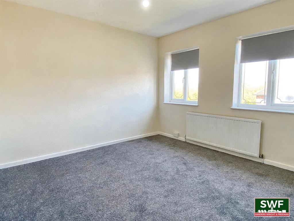 Bedroom1.jpg