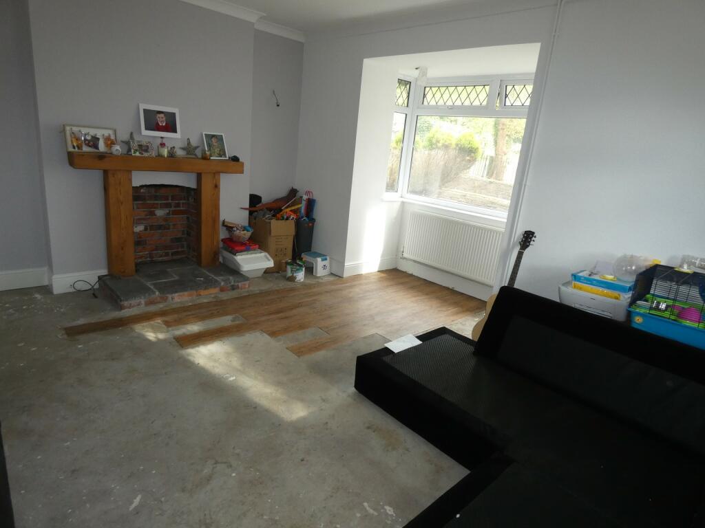 Front Lounge