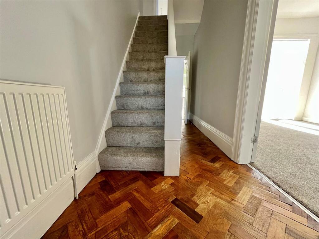 Entrance Hall.jpg