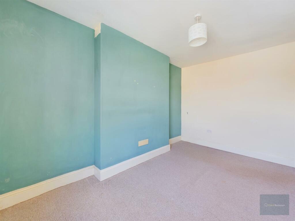 CAM02549G0-PR0201-ST